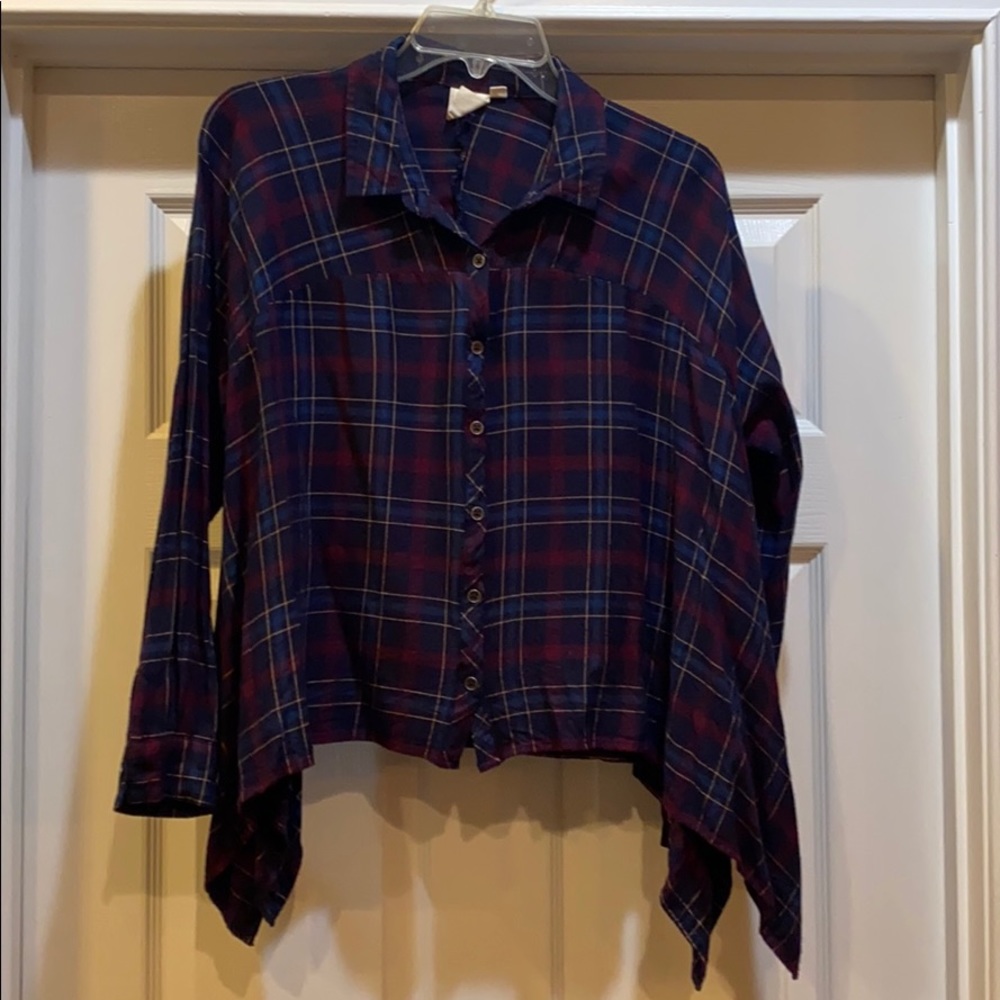 Women’s XS flannel fashion shirt